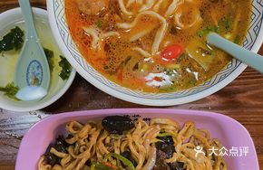 Mom's Braised Beef Noodles