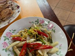 -班赞海鲜市场胖阿姨加工点