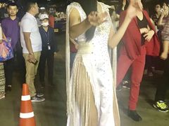 -金东尼人妖秀