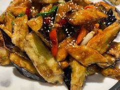 风味茄子-华盛园卷子王农家菜水库鱼