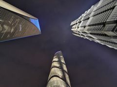 -陆家嘴空中步行连廊