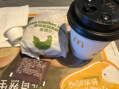 -麦当劳(新华路步步高店)