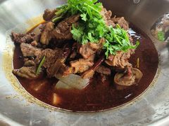 -大众跷脚牛肉馆·非遗传承单位(峨眉山店)