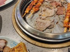 -金滏山烤肉·海鲜·火锅自助餐厅(襄阳万达店)