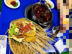 -马路边边麻辣烫(世纪金源店)