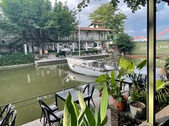 -喜洲吧·江畔老船厂·庭院餐厅(喜临院店)