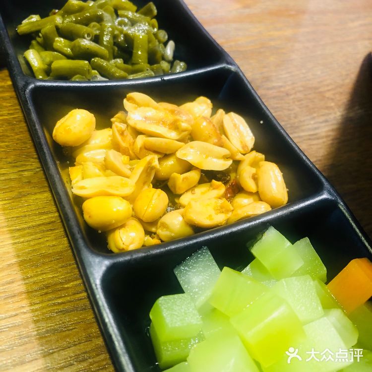 蛮香的，菜的量还蛮大的，味道都不错