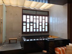 -三二行館(限16歲以上貴賓入館)