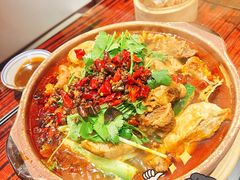 -沙胆彪炭炉牛杂煲(上海日月光广场店)