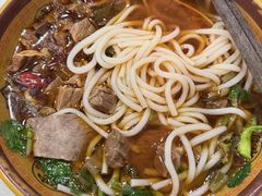 -花溪牛肉粉(八鸽岩店)