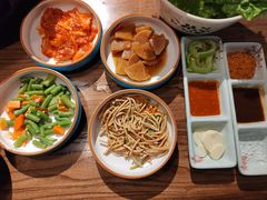 -明洞阿姨·韩式酱蟹烤肉·创意料理(三元桥店)