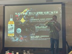 -塞纳河法国餐厅(唐延路店)