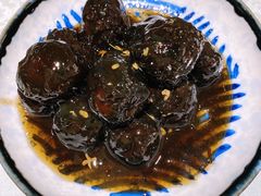 蜜汁乌梅-闫府私房菜·百年鲁菜(欧亚店)