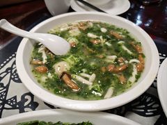 荠菜双菇烩鱼丸-三林本帮馆(中林街店)