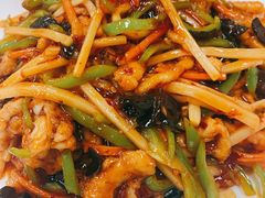 鱼香肉丝-路边摊胡同里(星城商厦店)