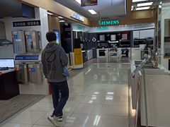 -苏宁易购(上海沪太路二店)