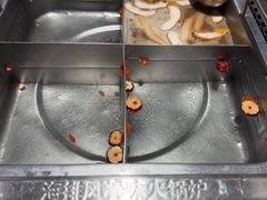 -海底捞火锅(凤凰广场店)