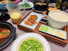 -香山湖家家宴(中山陵店)