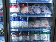 -中百仓储超市有限公司(越秀星汇维港店)