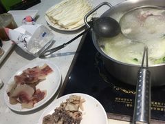 -黑山牛肉汤火锅(花城汇店)