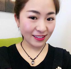 -YooMee优美智能科技美肤机构