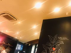 -星巴克臻选(莘庄仲盛店)