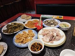 -老北京胡同味道二荤铺(酒仙桥店)