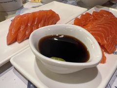 -四海一家自助餐(益田假日广场店)