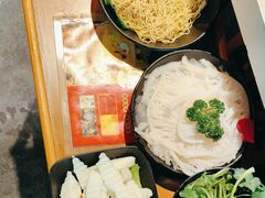 -捞围鲜·港式打边炉(海阳路店)