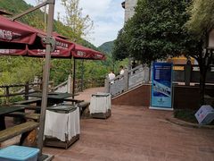 -楠柏弯休闲山庄(梨花溪店)