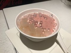 士多啤梨椰果冰-聪嫂私房甜品(旺角二店)
