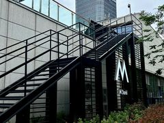 -M Stand(杭州金沙湖公园店)