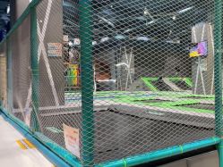 -反弹蹦床公园·亲子乐园·团建·派对(尚品奥莱店)