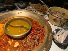 -哥老官重庆美蛙鱼头(龙湖杭州金沙天街店)