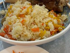 -汗腾格里·风味餐厅(新疆驻京办店)