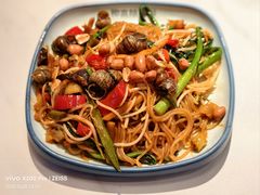 -柳喜辣·烧烤酒局(跃进总店)