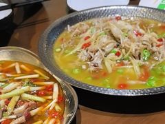 -三叔特色自贡菜(中海国际店)