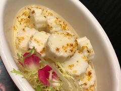 -铜锣湾·有麝自然香(渝北财富中心店)