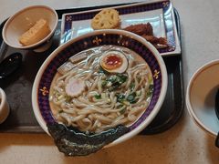 -皇室宴会厅(香港迪士尼乐园)