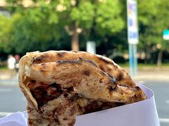 -邵建华师傅梅菜扣肉饼(麓山总店)