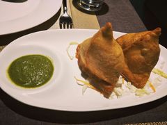 Veg&nbsp;Samosa&nbsp;蔬菜萨默萨-Pita's&Tika's中东和印度风味餐厅(龙湖天街店)