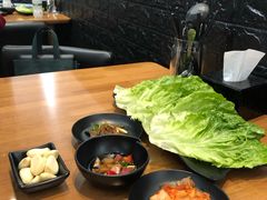 -肉甲韩国木炭烤肉(新壹街1店)
