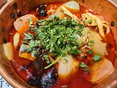 -成都你六姐·牛肉冒菜(信泰中心商场店)