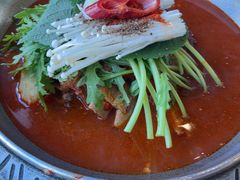 -喇喇排骨火锅·传统韩式脊骨汤(望京西园总店)