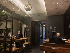 -万记麻辣烫国展总店