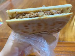 锅盔牙子肉夹馍-古渡驛(丽彩·潮流港店)