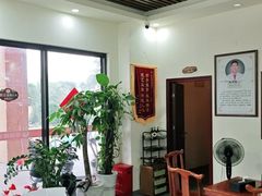 -张钰强中医正骨推拿连锁(唐家人才公寓店)