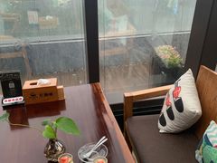 靠窗位-忆咖啡观景餐厅(桂林象山公园店)