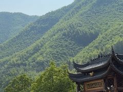 -安吉龙王山峡谷漂流