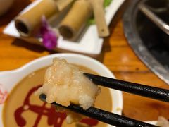 手打鲜虾滑-草原牧羊火锅·龙虾·烤鱼(杨浦店)